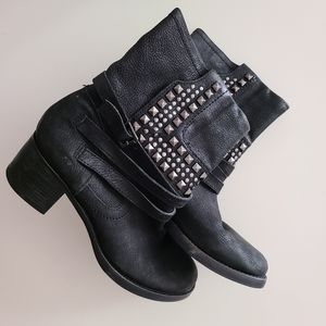 Vince Camuto Boots